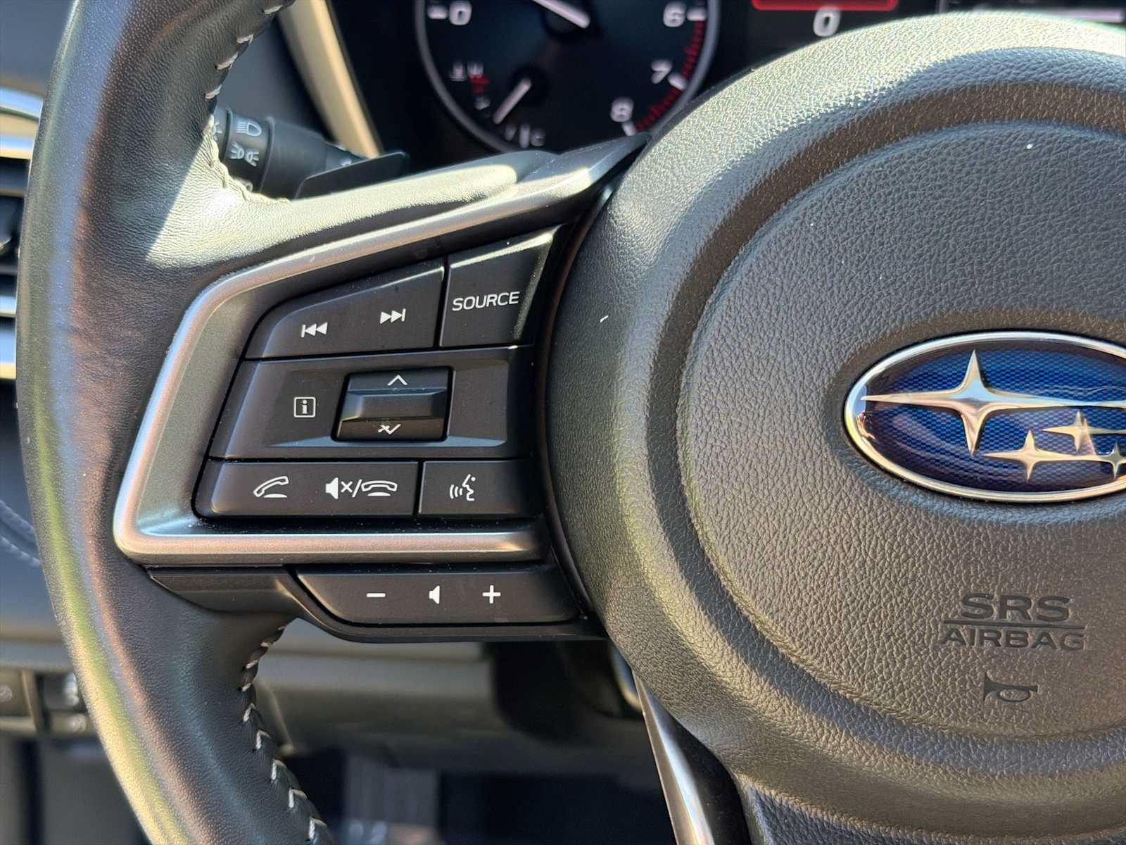 Used 2024 Subaru Outback Touring AWD/4WD image 21