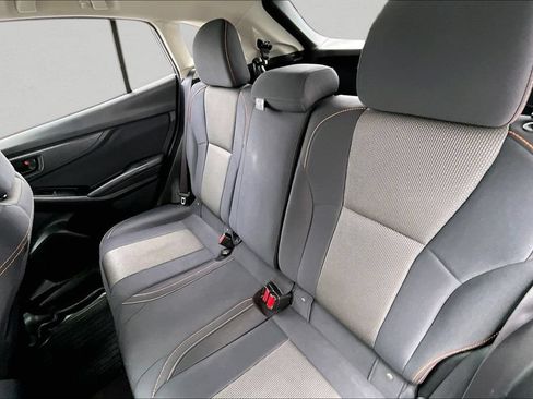 Used 2019 Subaru Crosstrek 2.0i Premium AWD/4WD image 21