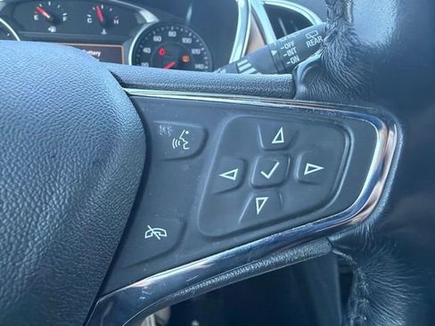Used 2019 Chevrolet Equinox Premier FWD image 49