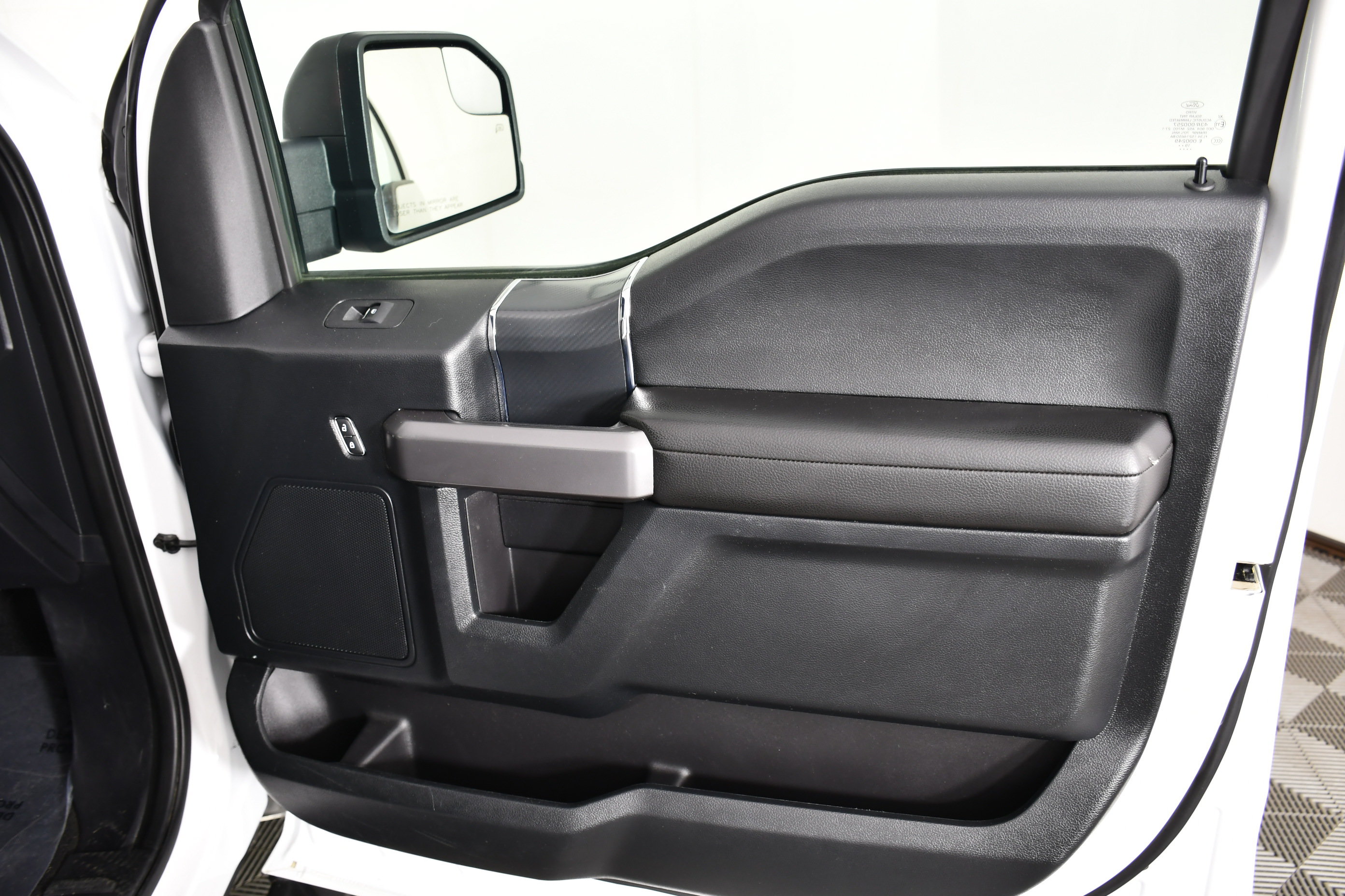 Used 2020 Ford F150 XLT w/ Equipment Group 302A Luxury AWD/4WD image 43