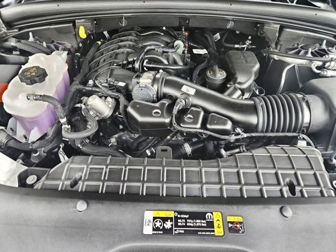 New 2025 Jeep Grand Cherokee Limited image 36