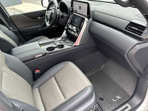 Used 2026 Lexus LX 700h Overtrail image 27