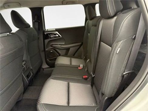 New 2026 Mitsubishi Outlander ES AWD/4WD image 23