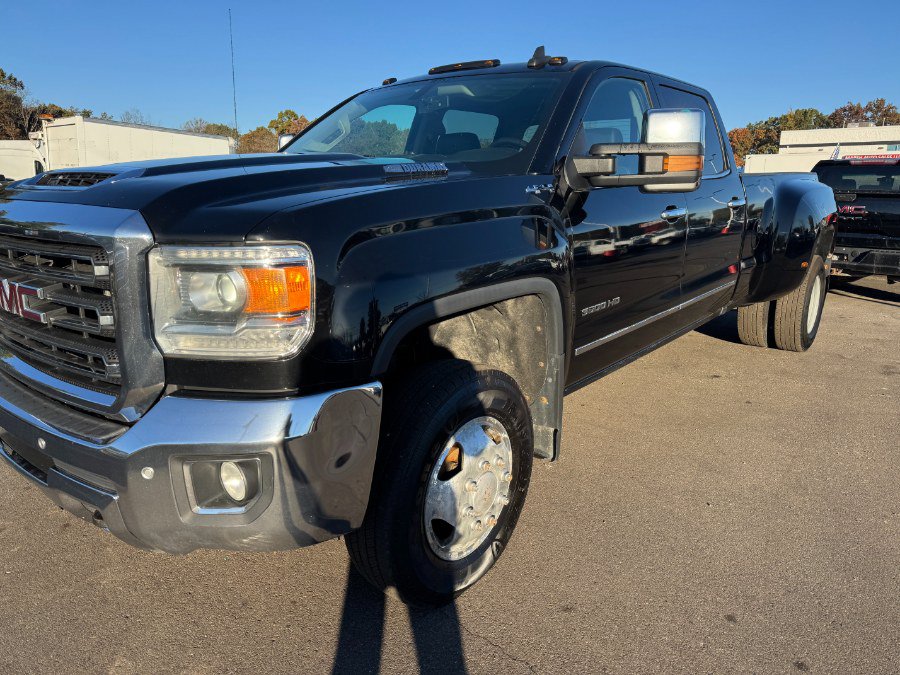 Used 2018 GMC Sierra 3500 SLT AWD/4WD image 9