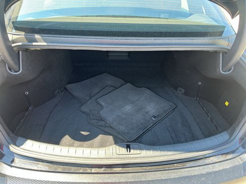 Used 2024 Genesis G80 2.5T image 13