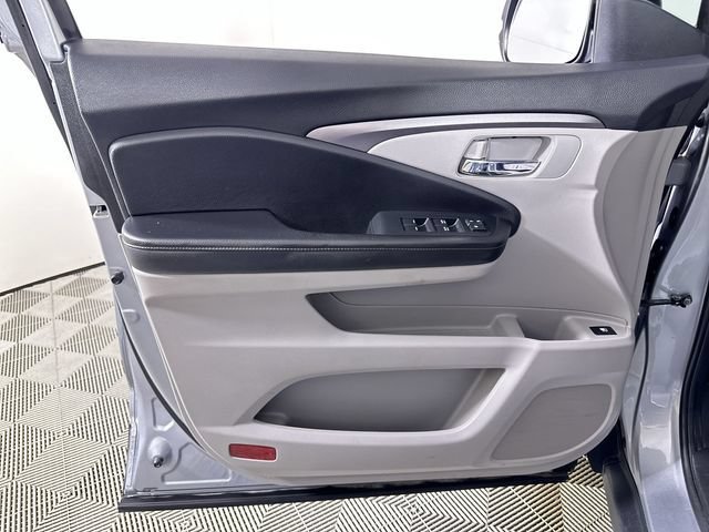 Used 2020 Honda Ridgeline RTL image 23