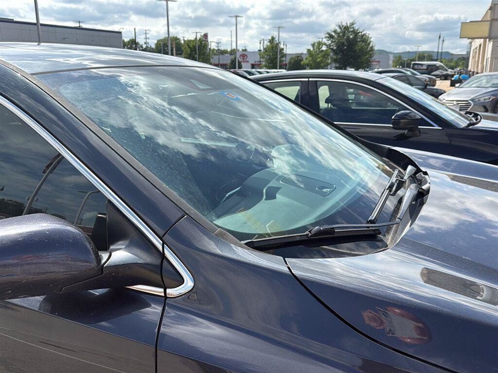 Used 2018 Honda CR-V EX image 4
