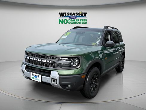 Certified 2025 Ford Bronco Sport Badlands AWD/4WD image 19