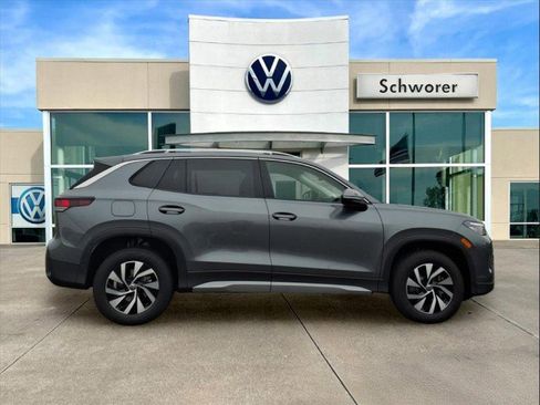 New 2026 Volkswagen Tiguan S image 11