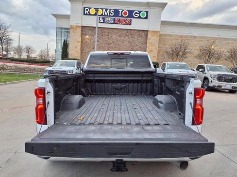 Used 2022 Chevrolet Silverado 3500 LTZ w/ LTZ Plus Package image 23