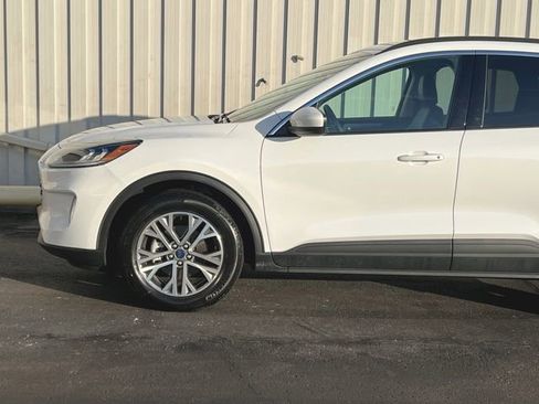 Used 2022 Ford Escape SEL image 15