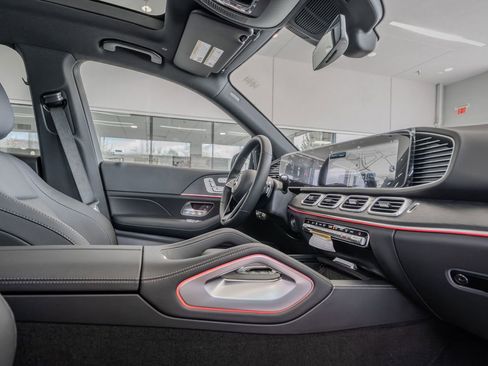 New 2026 Mercedes-Benz GLE 450 4MATIC image 17