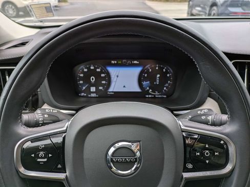Used 2021 Volvo XC60 T5 Inscription w/ Protection Package Premier AWD/4WD image 38