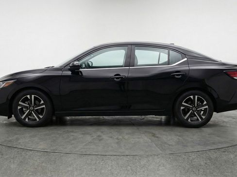 Used 2025 Nissan Sentra SV FWD image 5