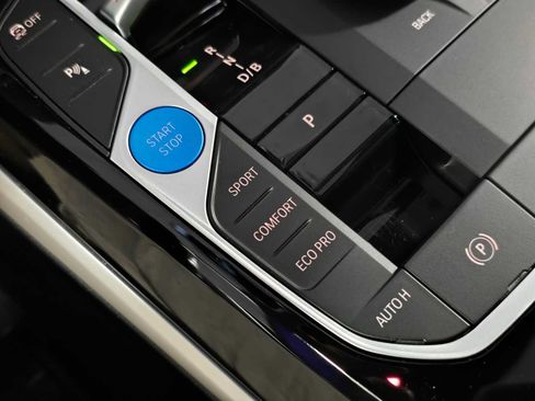 Used 2023 BMW i4 eDrive35 w/ Premium Package RWD image 19