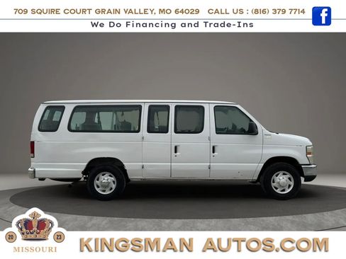 Used 2009 Ford E-350 and Econoline 350 XL RWD image 3