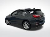 Used 2018 Chevrolet Equinox Premier image 3