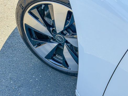 Used 2025 Audi A5 2.0T Premium w/ Convenience Package image 10