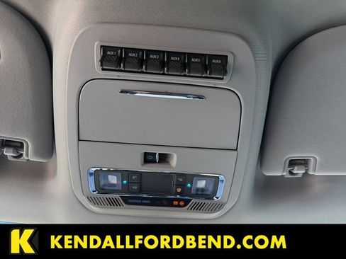 Used 2023 Ford F350 Lariat w/ Lariat Ultimate Package AWD/4WD image 21
