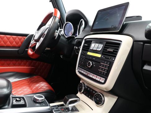 Used 2017 Mercedes-Benz G 63 AMG 4MATIC image 93