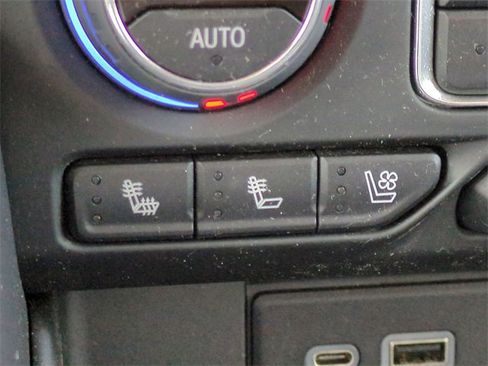 Certified 2022 Chevrolet Suburban High Country image 29