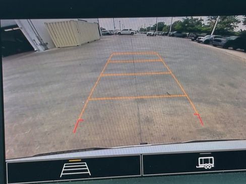 Used 2022 Chevrolet Silverado 1500 Custom RWD image 11
