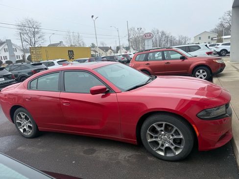 Used 2015 Dodge Charger SXT w/ AWD Plus Group image 5