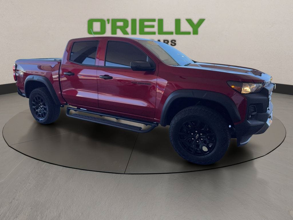 Used 2025 Chevrolet Colorado Trail Boss AWD/4WD image 7