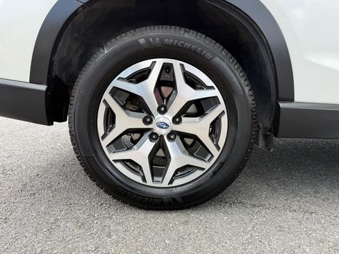 Used 2020 Subaru Forester Premium image 43