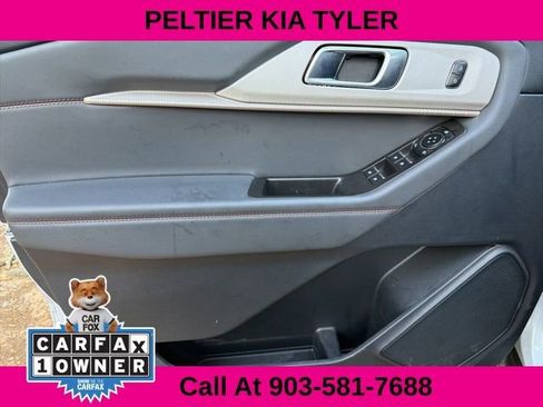 Used 2025 Ford Explorer Active image 15