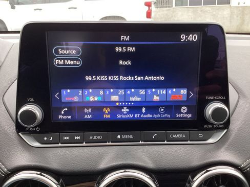 Used 2024 Nissan Sentra SV FWD image 20