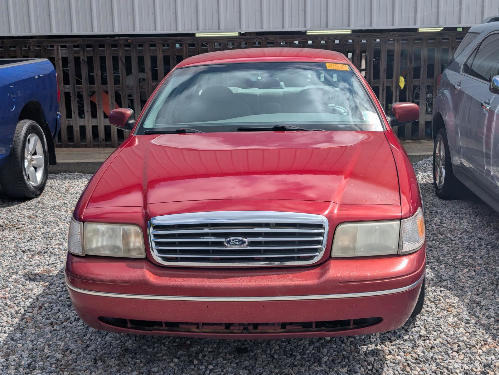 Used 1999 Ford Crown Victoria LX RWD image 2