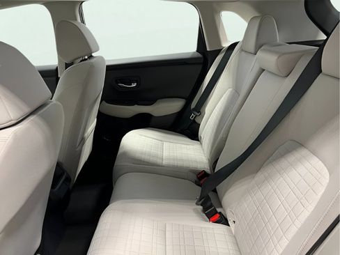 Certified 2024 Honda HR-V LX image 27