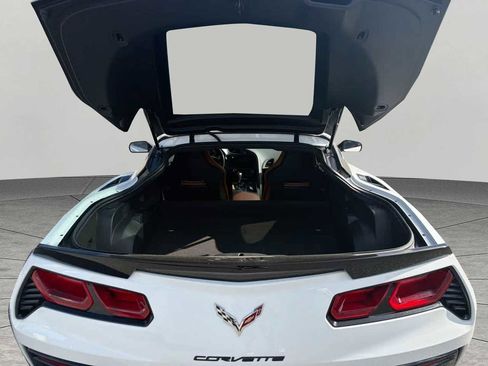Used 2015 Chevrolet Corvette Stingray Coupe w/ 2LT Preferred Equipment Group image 7