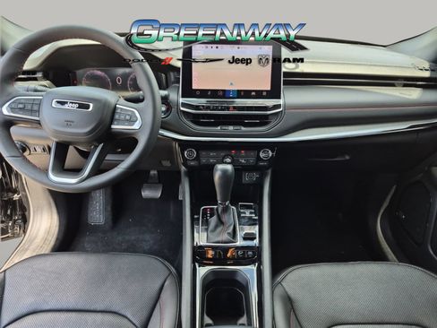 Used 2023 Jeep Compass Trailhawk w/ Trailhawk Elite Group AWD/4WD image 14