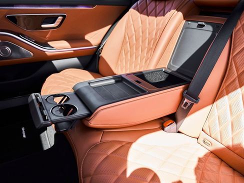 Used 2023 Mercedes-Benz S 580 4MATIC Sedan image 49