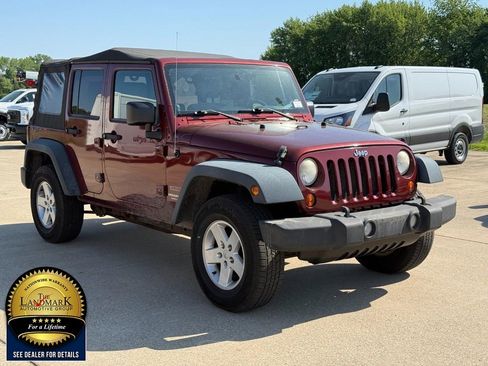 Used 2010 Jeep Wrangler Unlimited Sport AWD/4WD image 3