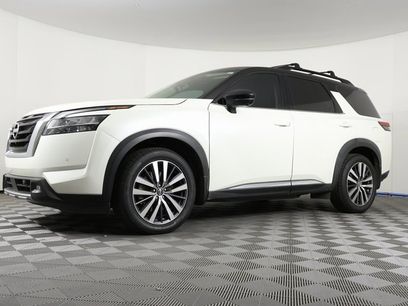 Used 2022 Nissan Pathfinder Platinum w/ Cargo Package
