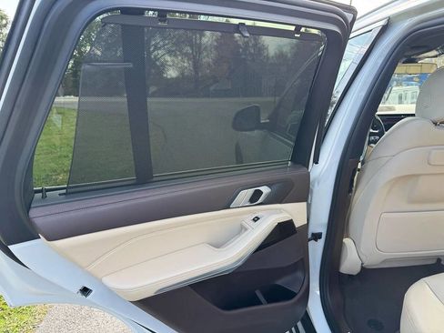 Used 2019 BMW X5 xDrive40i w/ Convenience Package image 13