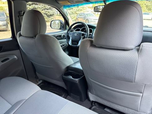 Used 2012 Toyota Tacoma 4x4 Double Cab w/ TRD Sport Upgrade Pkg image 19