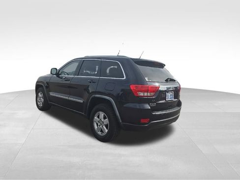 Used 2011 Jeep Grand Cherokee Laredo AWD/4WD image 4