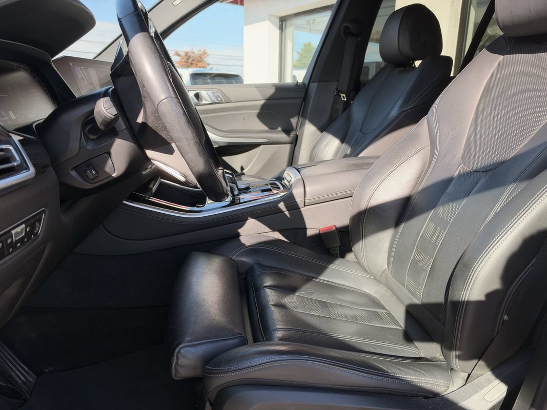 Used 2019 BMW X5 xDrive40i w/ Convenience Package AWD/4WD image 4