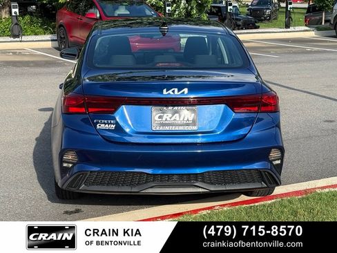 Used 2022 Kia Forte LXS w/ LXS Technology Package FWD image 6