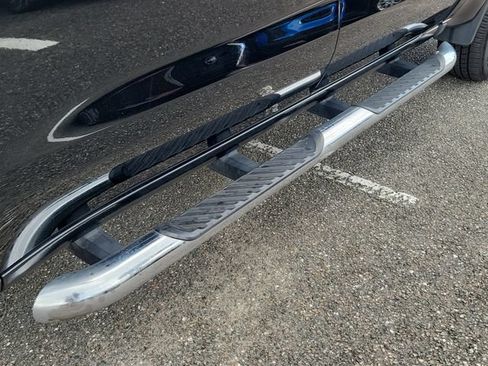 Used 2023 Chevrolet Silverado 1500 RST RWD image 10