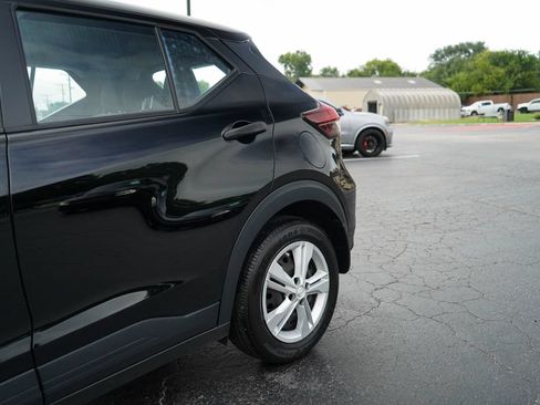 Used 2025 Nissan Kicks Play S FWD image 22