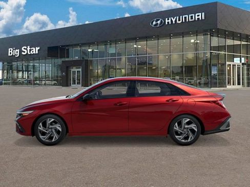 Used 2026 Hyundai Elantra SEL Sport Premium FWD image 3