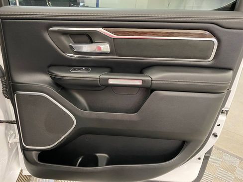 Used 2020 RAM 1500 Laramie AWD/4WD image 20
