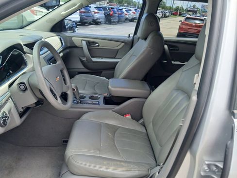 Used 2016 Chevrolet Traverse LS FWD image 9