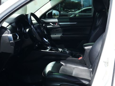 Used 2018 MAZDA CX-5 Touring image 37