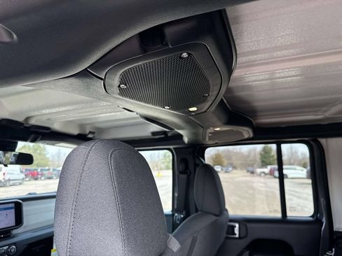 New 2026 Jeep Wrangler Unlimited Sport AWD/4WD image 10